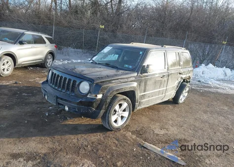 2014 Jeep Patriot Latitude z USA, uszkodzony, nr VIN 1C4NJRFB1ED605919